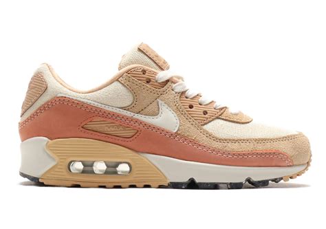 nike air max 90 zwarte onderkant|Air Max 90 tan shoes.